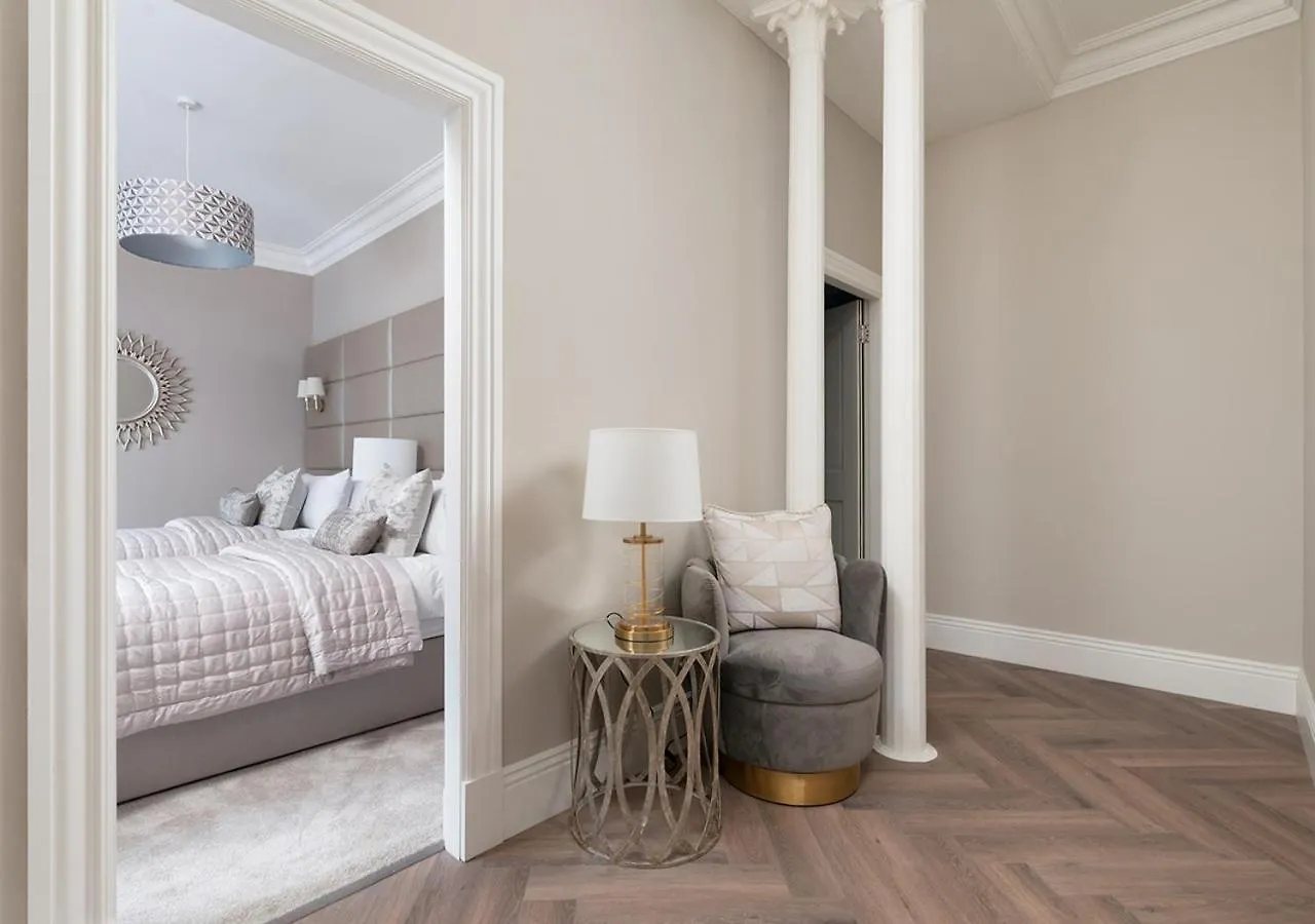 Luxury Georgian City Retreat By Sovo Apartments 爱丁堡